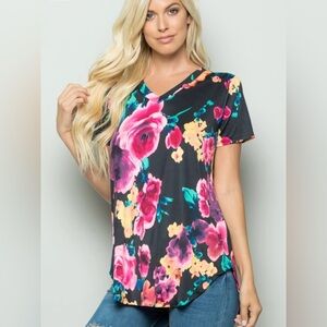 NWOT Sew in Love Floral Tee